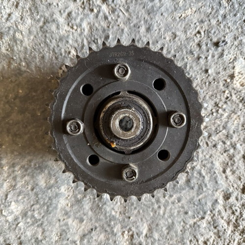 Rear sprocket with hub for Honda Innova Injection 125 used, good condition