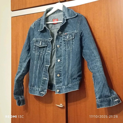 Denim jacket used, modern slim fit, blue
