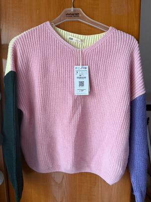 Stradivarius women's knitted sweater new, multicolor, size S