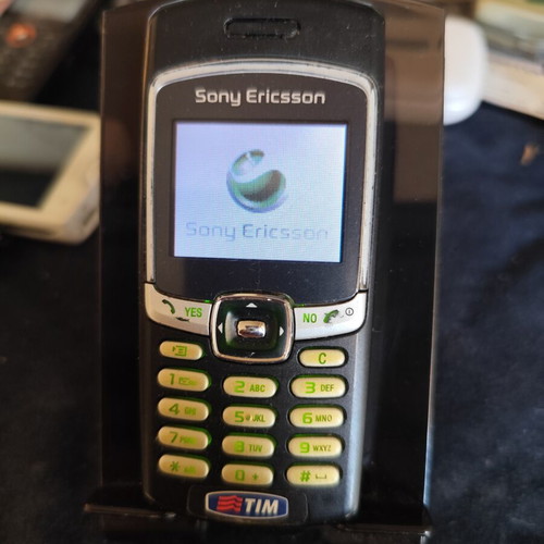 Sony Ericsson T290i vintage mobile phone used