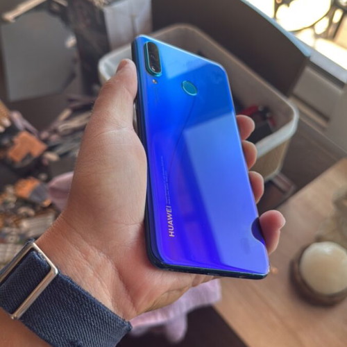 Huawei P30 Lite mobile phone