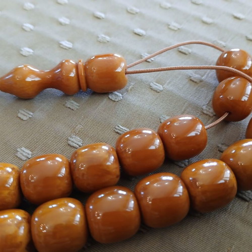 Bakelite komboloi worry beads, 33 beads, traditional oriental finish