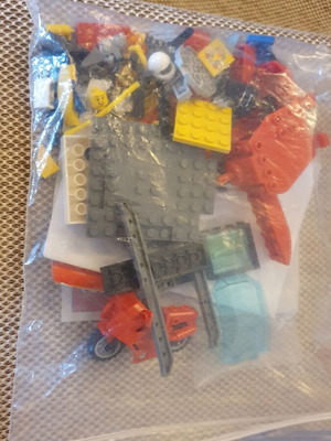 Lego 10685 Fire Suitcase μεταχειρισμένο, πλήρες χωρίς οδηγίες και κουτί