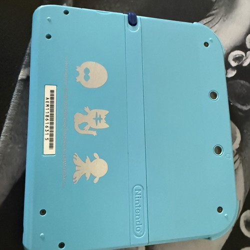 Nintendo 2DS Special Edition used with case