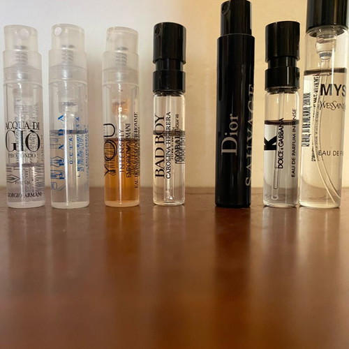 Men's perfume samples used, pack of 7 pieces