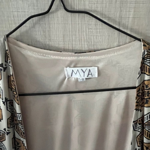 Mya maxi kimono S-M like new, colorful with fringes