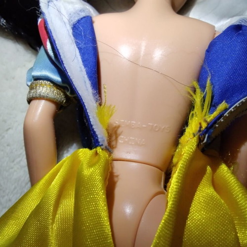 Disney Princess Snow White doll, Simba Toys 1998
