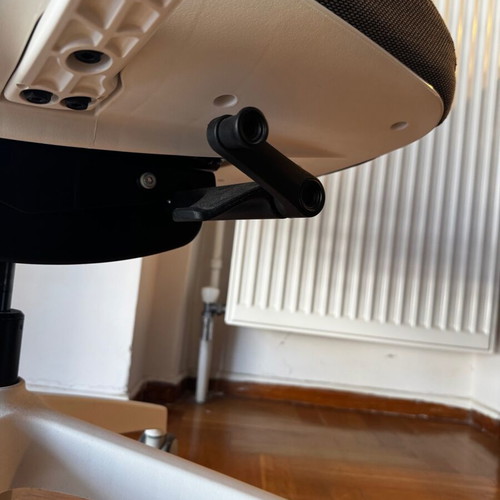ErgoAction Arco ergonomic office chair like new
