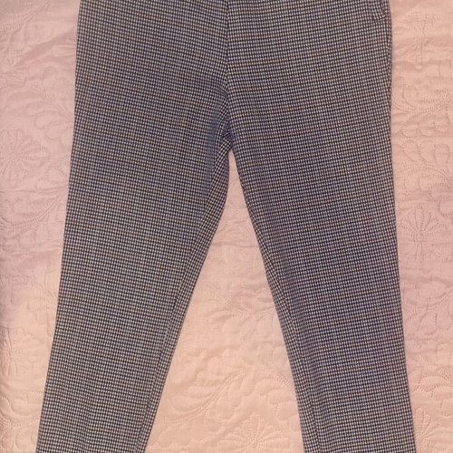 Stradivarius slim fit plaid pants like new, size L 40 12, black and white