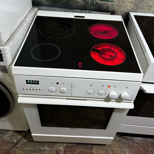 Ceramic hob stove like new, fully functional