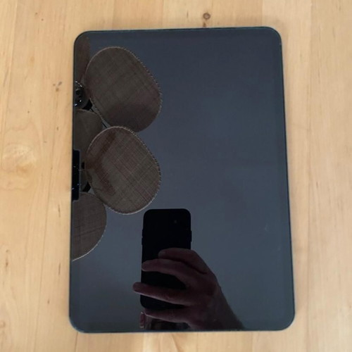 Apple iPad Pro 11" M4 256GB Wi-Fi Space Black like new