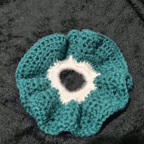 Handmade scrunchy new, white and green
