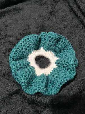 Handmade scrunchy new, white and green