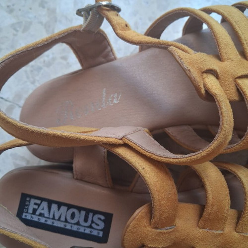 Renda Gladiator Style Sandals Platforms like new, size 38