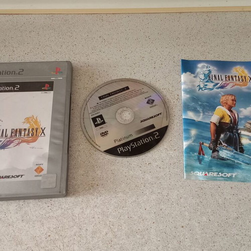 Final Fantasy X PS2 game like new, Greek edition with manual