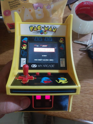 My Arcade Micro Player Pac-Man σαν καινούργιο, λειτουργικό με μπαταρίες και φορτιστή