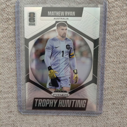 2026 Panini Prizm FIFA World Cup Mathew Ryan Trophy Hunting Silver Wave Prizm card like new