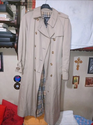 Καμπαρντίνα Burberry σαν καινούργιο, μπεζ, μέγεθος L