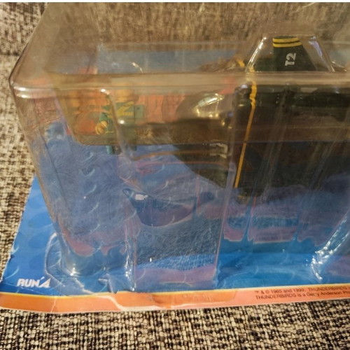 Thunderbird Tinibiz playset like new, collectible 1999