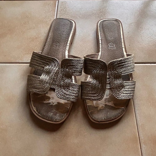 Tsoukalas Shoes knitted gold slippers used, size 36