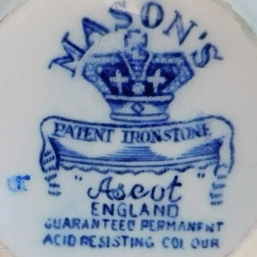 Mason's porcelain mug vintage like new