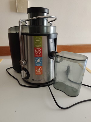 Juicer used, barely