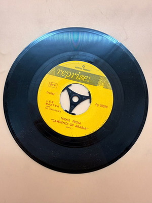 Les Baxter and Frank Sinatra 7-inch vinyl record used, Reprise Records