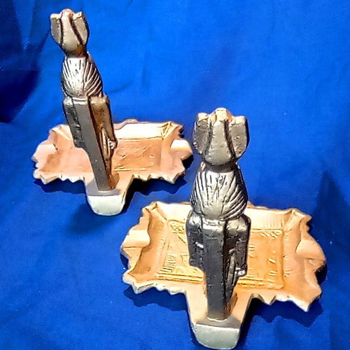 Vintage Metal Ashtrays Egyptian Style Set of 2, like new