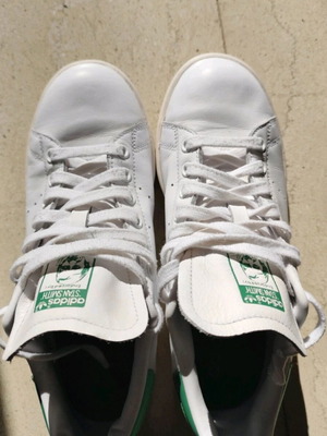 Adidas Stan Smith athletic shoes like new, size 39.5, white and green