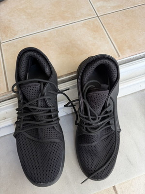 Jordan athletic shoes, black, size 44.5