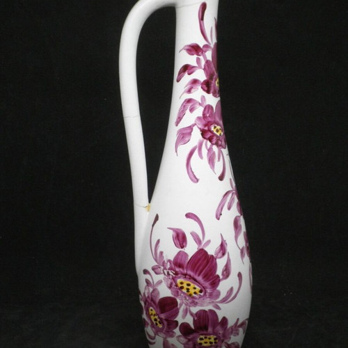 Vintage Kerameikos pitcher used with Michalis Kassis signature