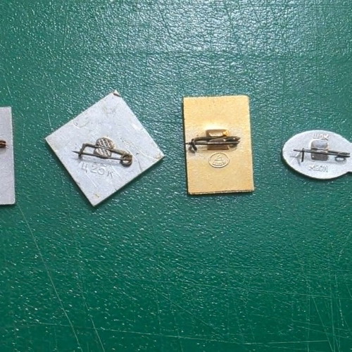 Set of 4 rare Lenin collectible pins USSR
