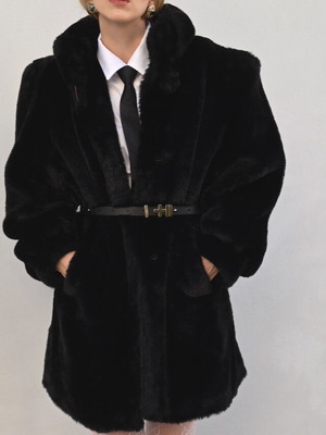 Fur oversize like new, not real