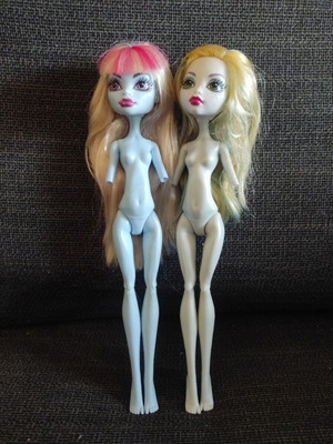 Monster High dolls First Wave Abbey Bominable and Lagoona Blue used set of 2