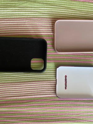 iPhone 12 cases like new