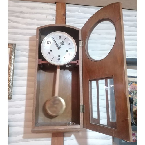 Enfield wall clock used with pendulum mechanism