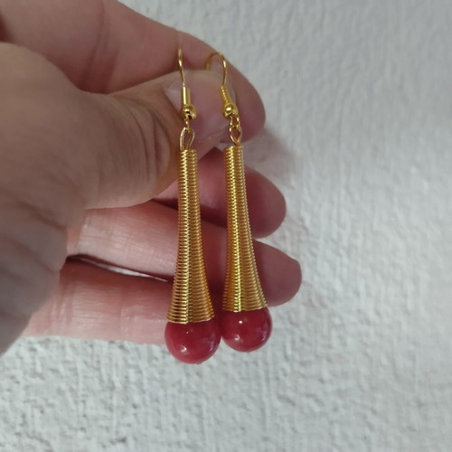 Dangle earrings elegant with genuine coral bead, new, orange and gold