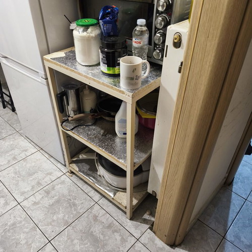 Kitchen table like new
