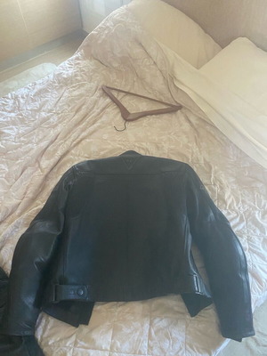 Μπουφάν μηχανής γυναικείο Dainese σαν καινούργιο, μέγεθος Small