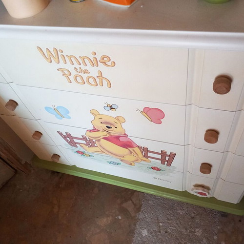 Winnie children's dresser with 4 drawers, used