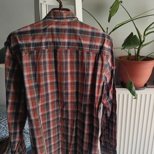 S.Oliver checkered shirt size S like new, blue and red