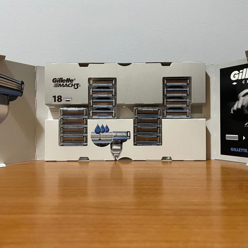 Gillette Mach3 Replacement Blades New, 18 pcs with 3 Blades
