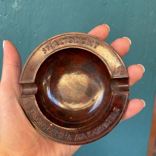 Smaltodont collectible ashtray like new