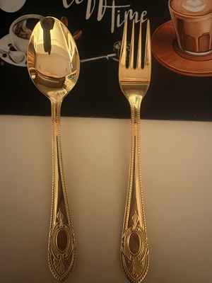 Gold-plated spoon and fork 23/24 carats new
