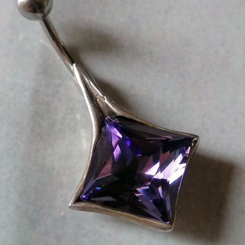 Navel piercing new with purple princess cut zircon, 925 silver