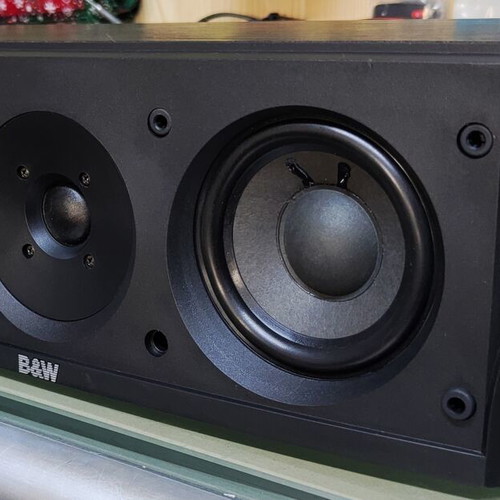 B&W CC3 center dialogue speaker