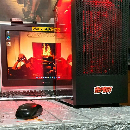 Intel i5 Gaming PC like new with Radeon RX 480 8GB and 8GB DDR4 RAM