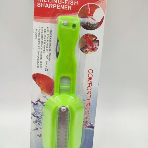 Fish scaler kitchen tool new in packaging