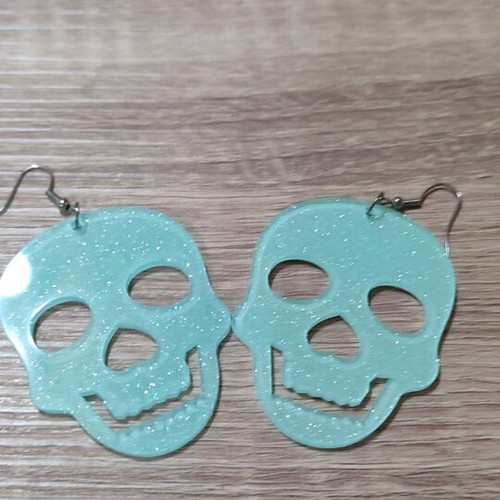 Dangling earrings new, turquoise with glitter