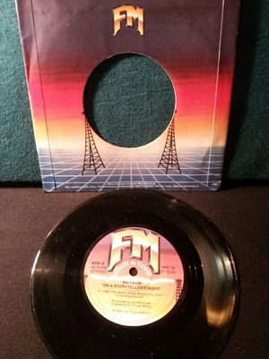 Magnum On a Storyteller's Night 7" μεταχειρισμένο